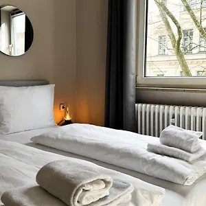 Sendlinger Tor מלון